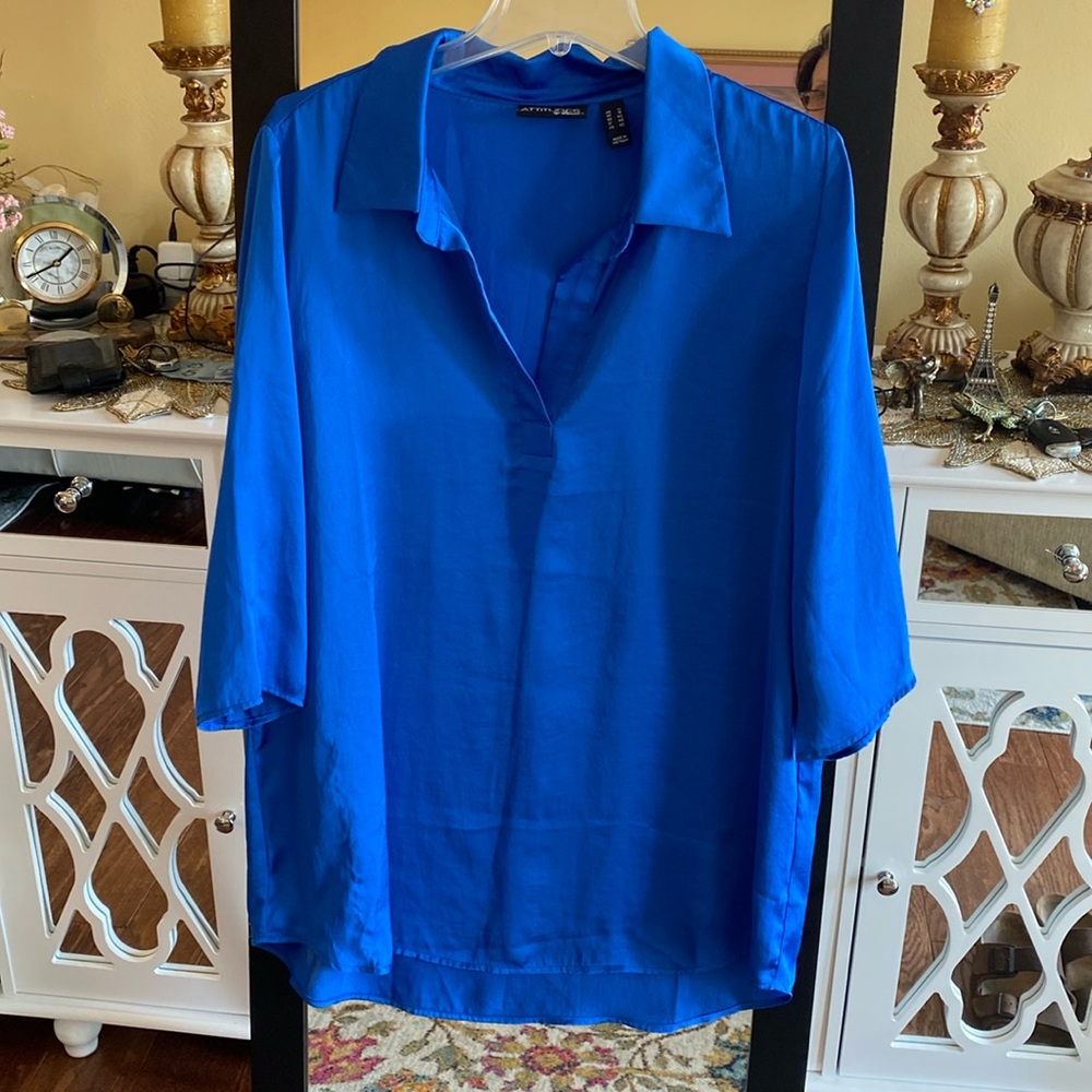 ATTITUDES by Renee tunic